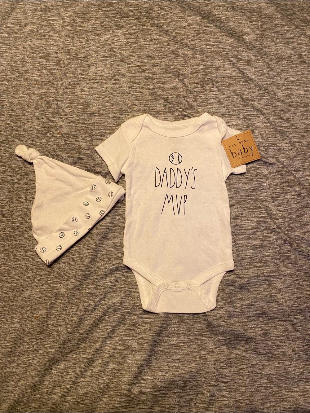 RAE DUNN Baby Onesie & Hat Set Sz 3-6 Months “Daddy’s MVP” Baseball Design NWT